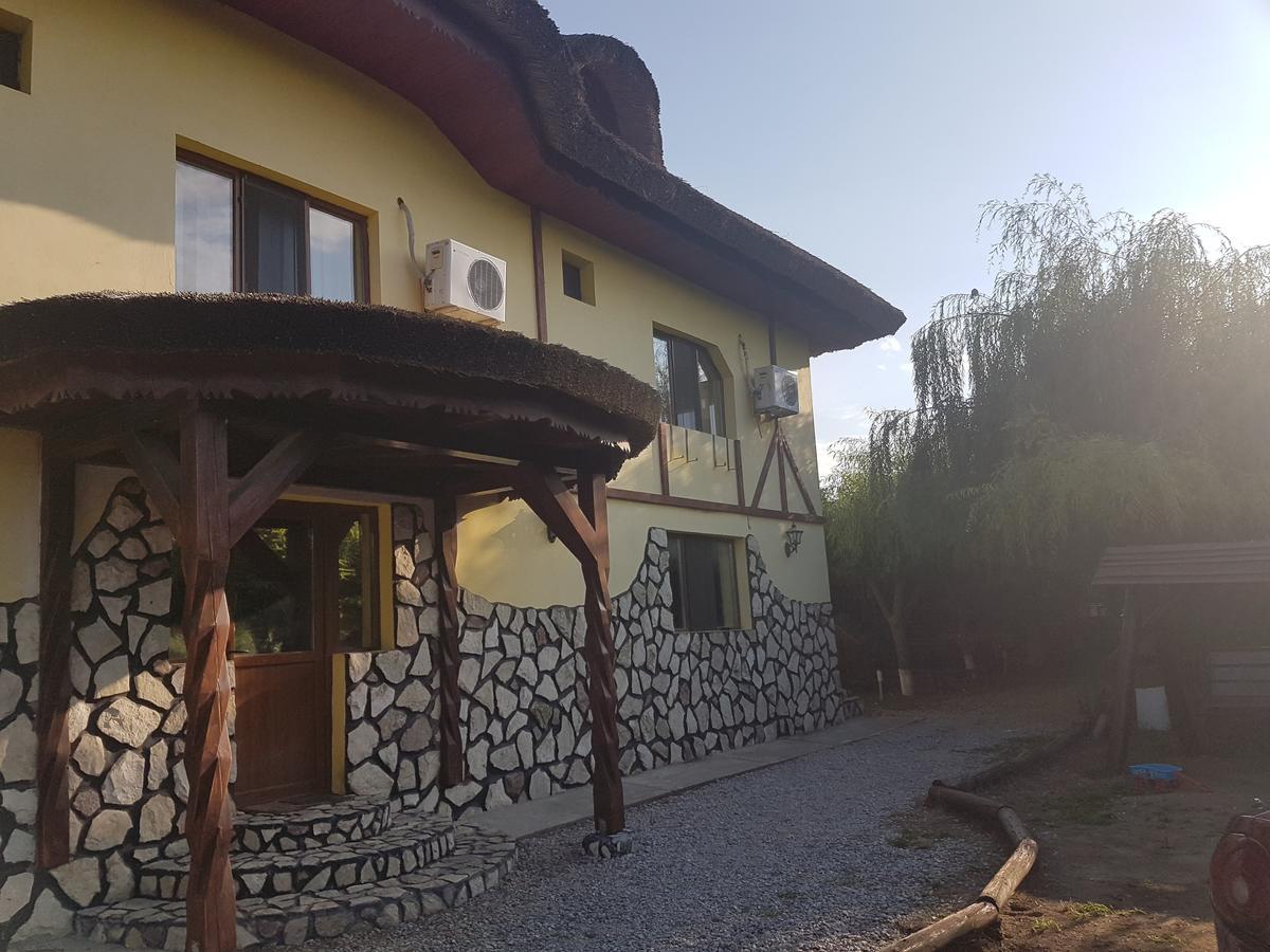Constantin Si Elena Ξενοδοχείο Dunavăţu de Jos Εξωτερικό φωτογραφία